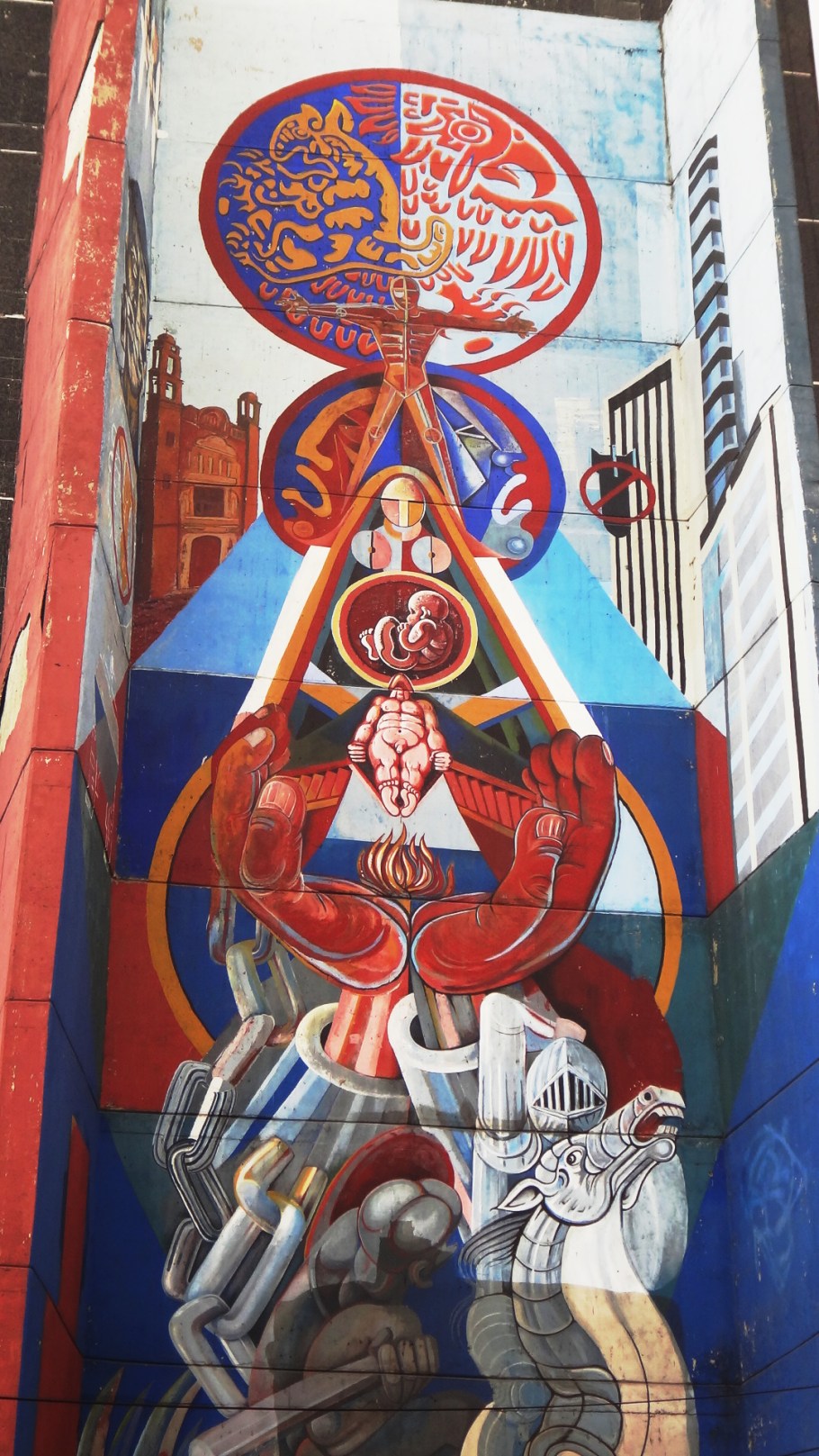 Mural en la Plaza de las tres culturas